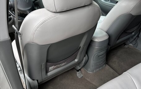 Hyundai Santa Fe III рестайлинг, 2005 год, 720 000 рублей, 28 фотография