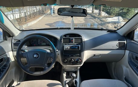 KIA Cerato I, 2005 год, 450 000 рублей, 17 фотография