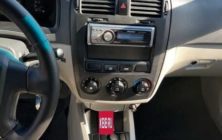 KIA Cerato I, 2005 год, 450 000 рублей, 21 фотография