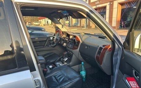 Mitsubishi Pajero III рестайлинг, 2006 год, 1 150 000 рублей, 8 фотография
