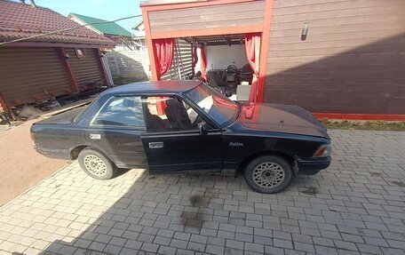 Toyota Crown, 1989 год, 185 000 рублей, 3 фотография