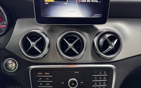 Mercedes-Benz GLA, 2019 год, 3 700 000 рублей, 11 фотография