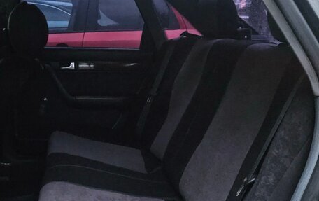 Audi A6, 1995 год, 350 000 рублей, 9 фотография