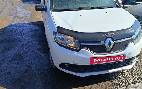 Renault Logan II, 2018 год, 565 000 рублей, 5 фотография