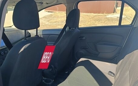 Renault Logan II, 2018 год, 565 000 рублей, 8 фотография