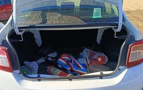 Renault Logan II, 2018 год, 565 000 рублей, 9 фотография