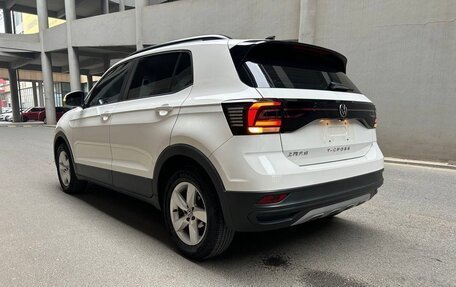 Volkswagen T-Cross I, 2022 год, 1 845 000 рублей, 6 фотография