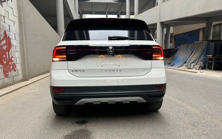 Volkswagen T-Cross I, 2022 год, 1 845 000 рублей, 5 фотография