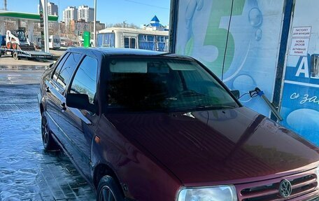 Volkswagen Vento, 1994 год, 220 000 рублей, 3 фотография