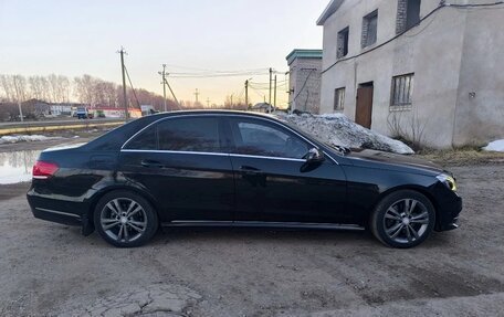 Mercedes-Benz E-Класс, 2013 год, 1 750 000 рублей, 5 фотография
