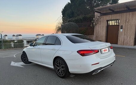 Mercedes-Benz E-Класс, 2021 год, 6 200 000 рублей, 3 фотография