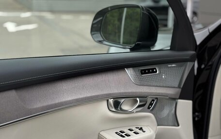 Volvo XC90 II рестайлинг, 2025 год, 12 575 000 рублей, 25 фотография