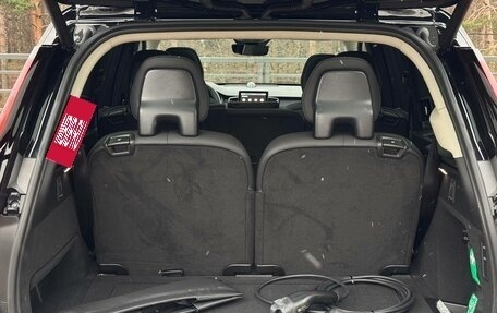 Volvo XC90 II рестайлинг, 2025 год, 13 200 000 рублей, 15 фотография