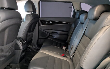 KIA Sorento III Prime рестайлинг, 2018 год, 2 300 000 рублей, 13 фотография