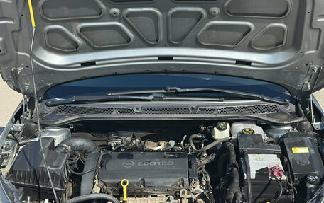 Opel Astra J, 2010 год, 720 000 рублей, 13 фотография