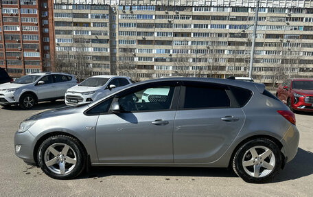 Opel Astra J, 2010 год, 720 000 рублей, 12 фотография