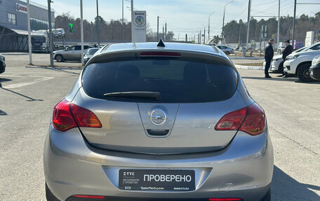 Opel Astra J, 2010 год, 720 000 рублей, 10 фотография
