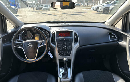 Opel Astra J, 2010 год, 720 000 рублей, 18 фотография