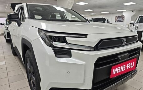 Toyota RAV4, 2025 год, 5 100 000 рублей, 10 фотография