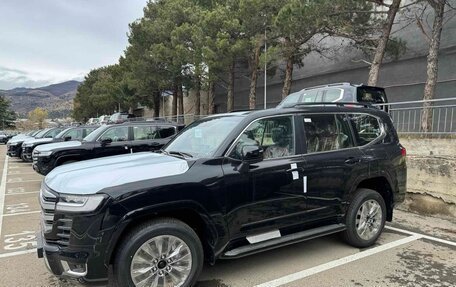 Toyota Land Cruiser, 2023 год, 11 000 000 рублей, 8 фотография