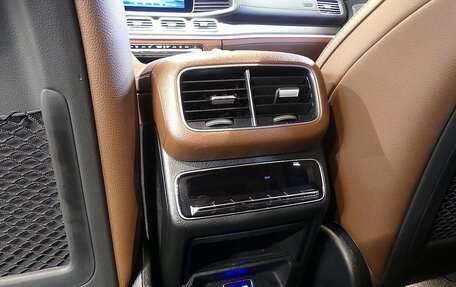 Mercedes-Benz GLE, 2024 год, 9 243 000 рублей, 11 фотография