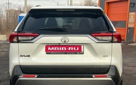 Toyota RAV4, 2020 год, 3 090 000 рублей, 4 фотография