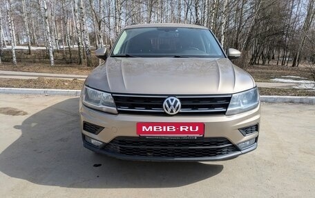 Volkswagen Tiguan II, 2020 год, 2 150 000 рублей, 3 фотография