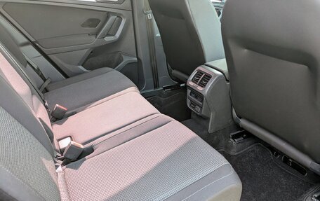 Volkswagen Tiguan II, 2020 год, 2 150 000 рублей, 23 фотография