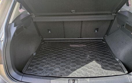 Volkswagen Tiguan II, 2020 год, 2 150 000 рублей, 18 фотография