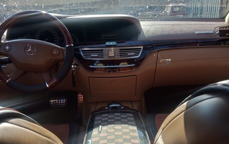 Mercedes-Benz S-Класс, 2005 год, 1 200 000 рублей, 8 фотография