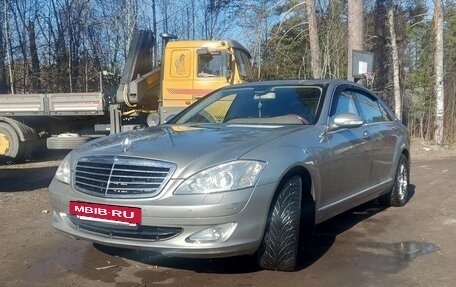 Mercedes-Benz S-Класс, 2005 год, 1 200 000 рублей, 2 фотография