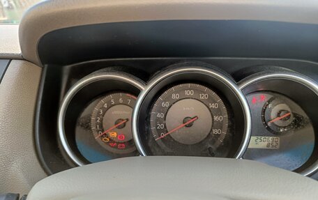 Nissan Tiida, 2004 год, 350 000 рублей, 6 фотография