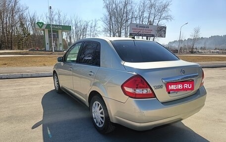 Nissan Tiida, 2004 год, 350 000 рублей, 4 фотография