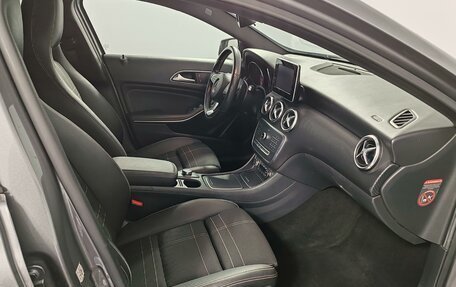 Mercedes-Benz A-Класс, 2015 год, 1 675 000 рублей, 17 фотография