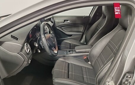 Mercedes-Benz A-Класс, 2015 год, 1 675 000 рублей, 16 фотография