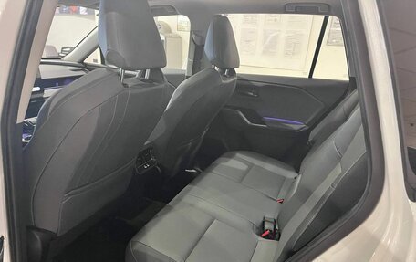 Toyota RAV4, 2025 год, 5 200 000 рублей, 8 фотография