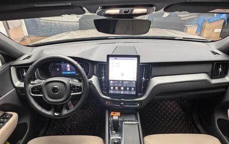 Volvo XC60 II, 2025 год, 5 350 000 рублей, 11 фотография