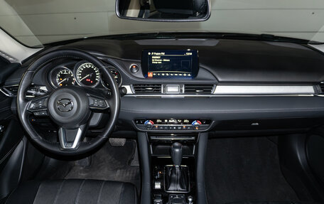 Mazda 6, 2021 год, 2 550 000 рублей, 7 фотография