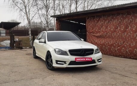 Mercedes-Benz C-Класс, 2012 год, 1 100 000 рублей, 1 фотография