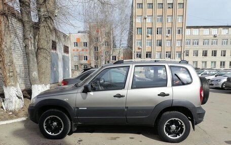Chevrolet Niva I рестайлинг, 2013 год, 380 000 рублей, 2 фотография