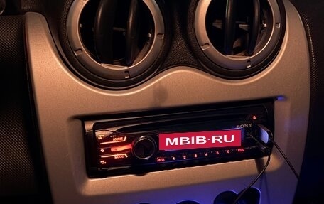 Renault Sandero I, 2012 год, 715 000 рублей, 3 фотография