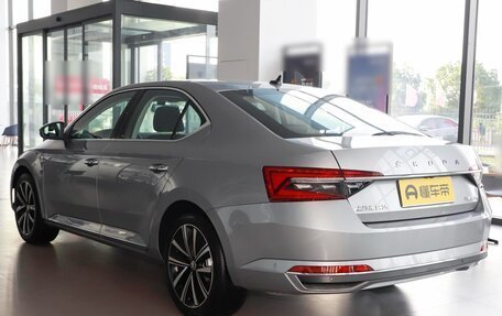 Skoda Superb III рестайлинг, 2025 год, 2 650 000 рублей, 4 фотография