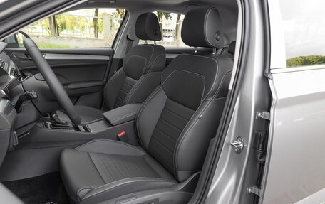 Skoda Superb III рестайлинг, 2025 год, 2 650 000 рублей, 6 фотография