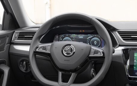 Skoda Superb III рестайлинг, 2025 год, 2 650 000 рублей, 9 фотография