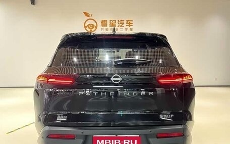 Nissan Pathfinder, 2024 год, 5 200 000 рублей, 5 фотография