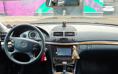 Mercedes-Benz E-Класс, 2008 год, 930 000 рублей, 8 фотография