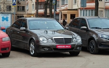 Mercedes-Benz E-Класс, 2008 год, 930 000 рублей, 11 фотография