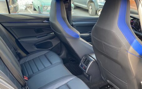 Volkswagen Golf R, 2024 год, 6 500 000 рублей, 15 фотография