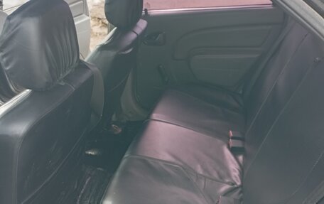 Renault Logan I, 2009 год, 220 000 рублей, 4 фотография