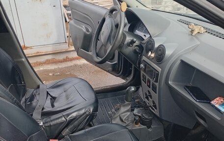 Renault Logan I, 2009 год, 220 000 рублей, 5 фотография